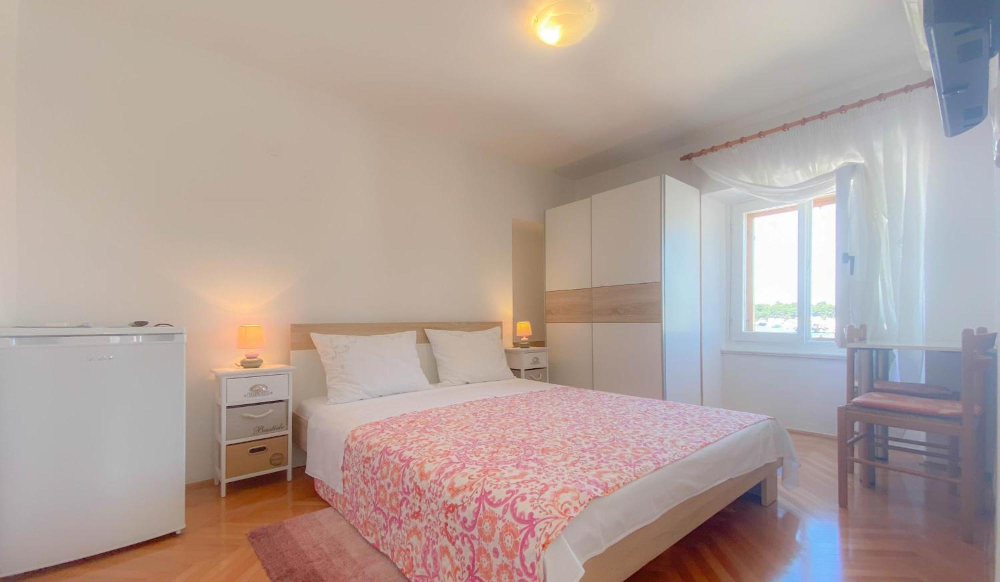 Demark Room 2 Novigrad Istria Extérieur photo