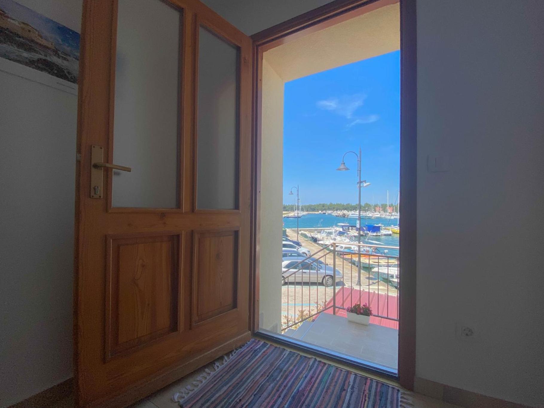 Demark Room 2 Novigrad Istria Extérieur photo